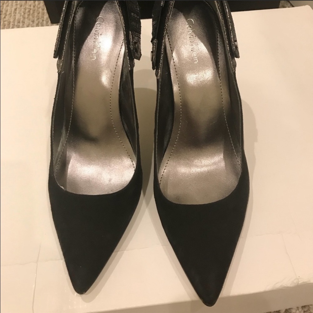 Calvin Klein high heels - Picture 2 of 5